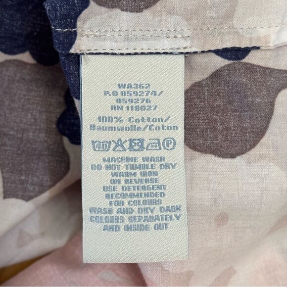 Boden Floral Popover Shirt 2 - Picture 4 of 4